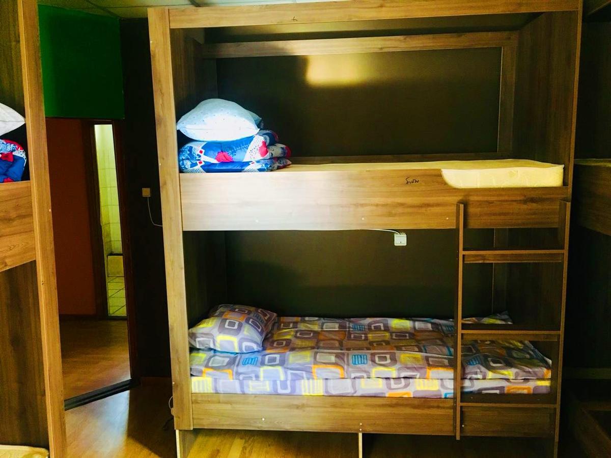 Apelsin Hostel Almaty Bagian luar foto