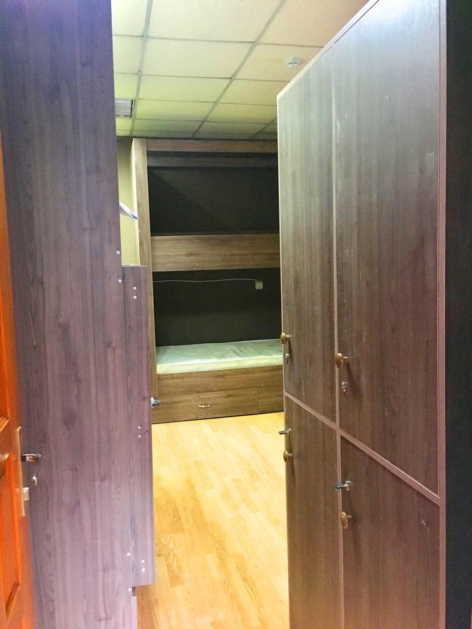 Apelsin Hostel Almaty Bagian luar foto