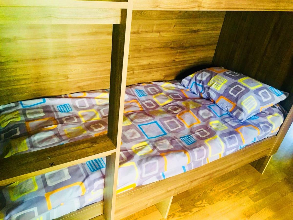 Apelsin Hostel Almaty Bagian luar foto