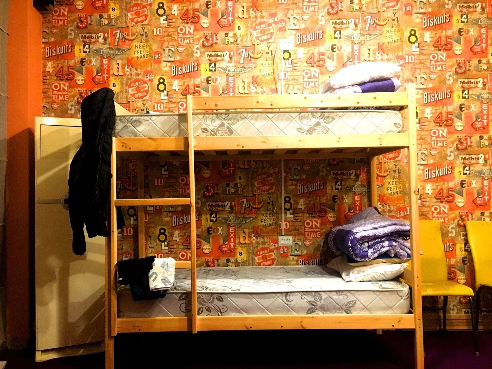 Apelsin Hostel Almaty Bagian luar foto